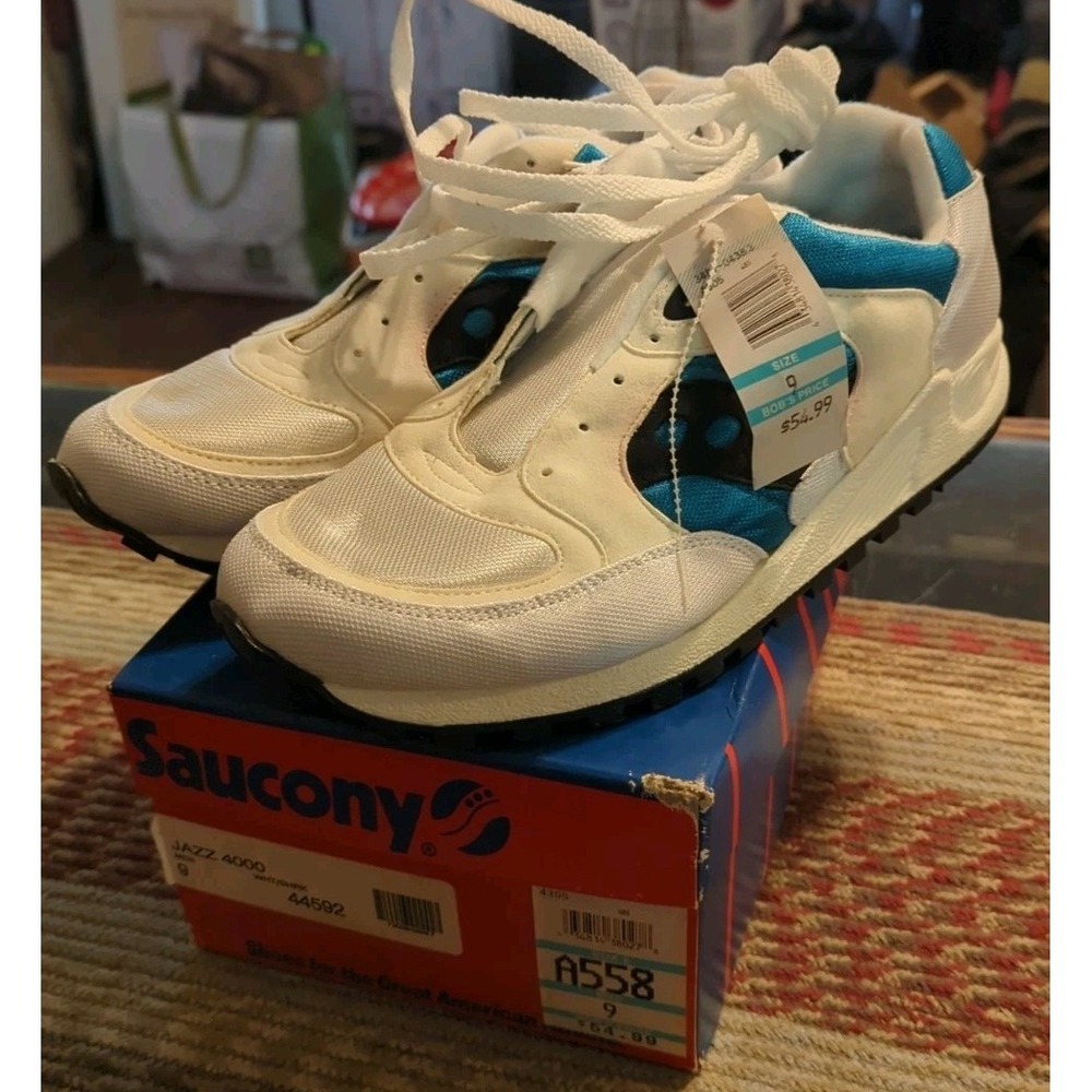 Vintage SAUCONY Jazz 4000 Shoes White Blue Sz 9 w/ OG Box Made In USA Deadstock